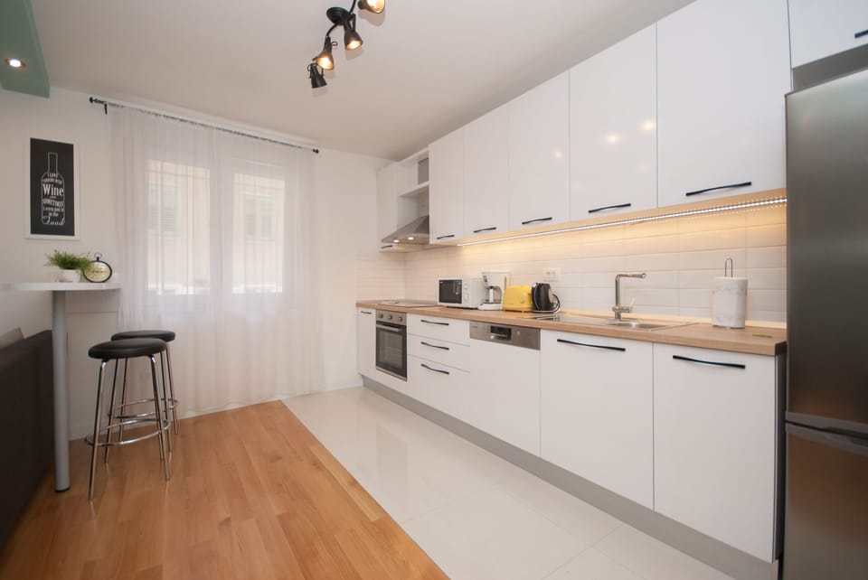 Mia apartment Split- Fully equipped kitchen 