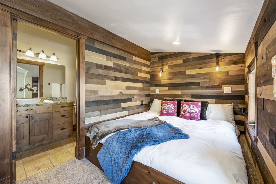 Once you tuck into this King - you may never leave...