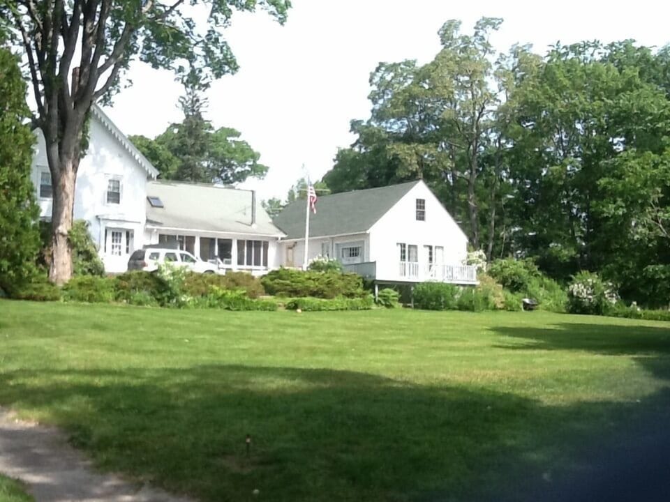 large back yard for playing