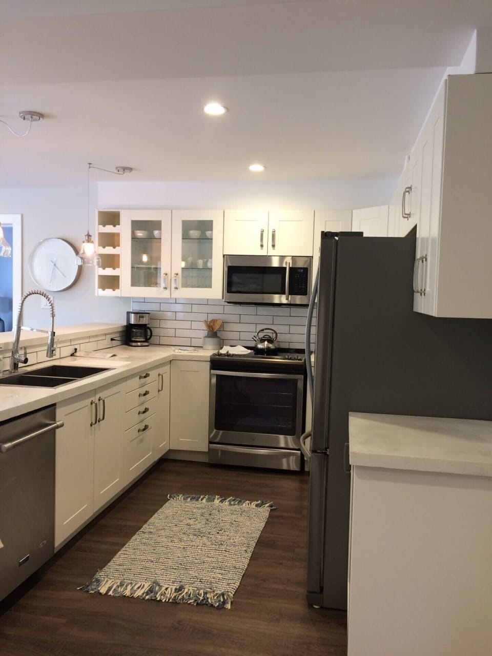 Modern, Clean and beautiful! Concrete counter tops and Stainless Appliances