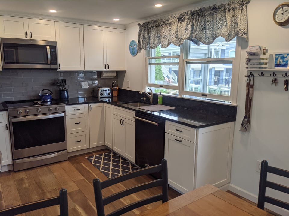 New Kitchen (2022)