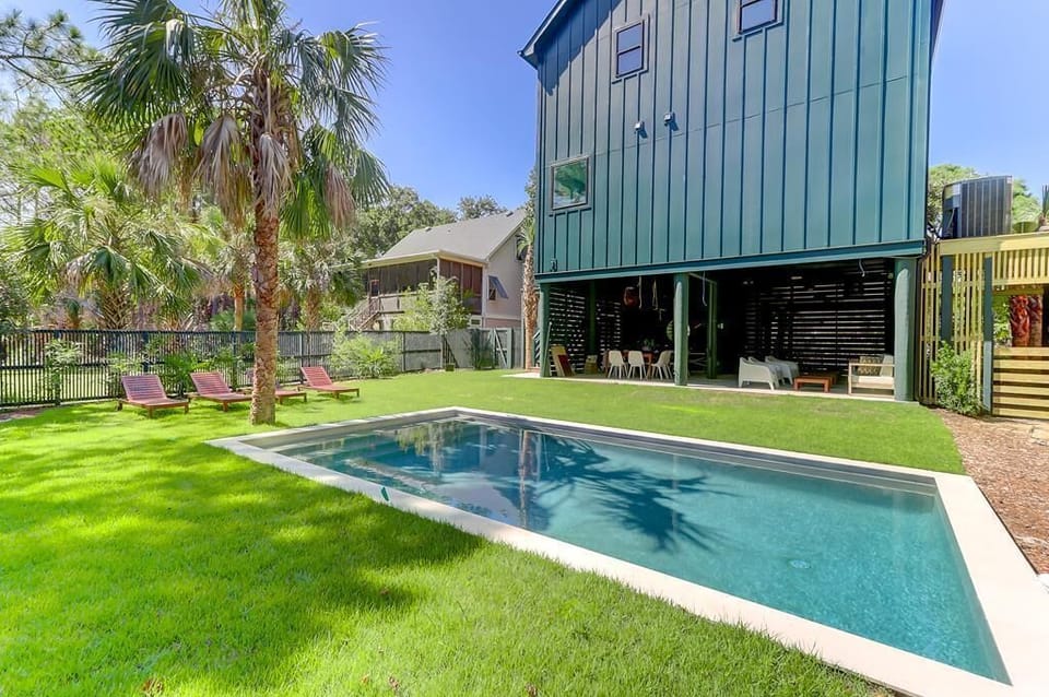 The Fish - Private Saltwater Pool!