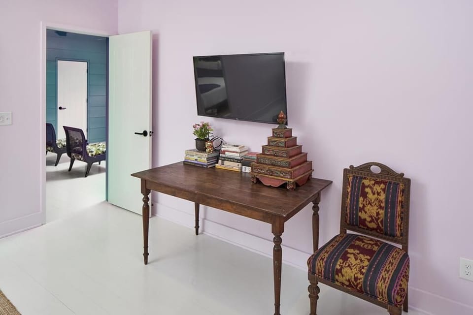 Bedroom 3 - King - 2nd Floor