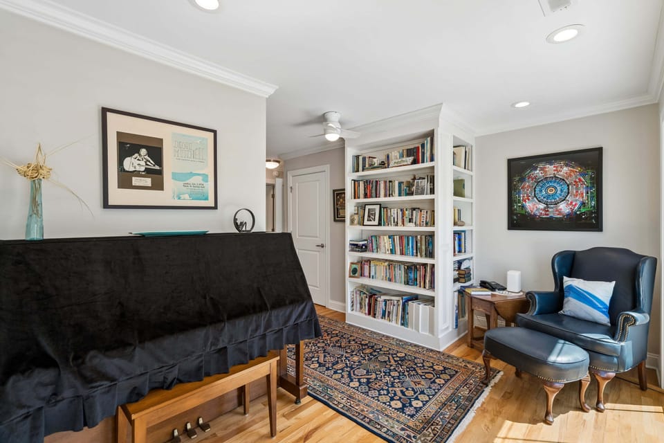 2nd Floor Library, Sitting Area & Hall