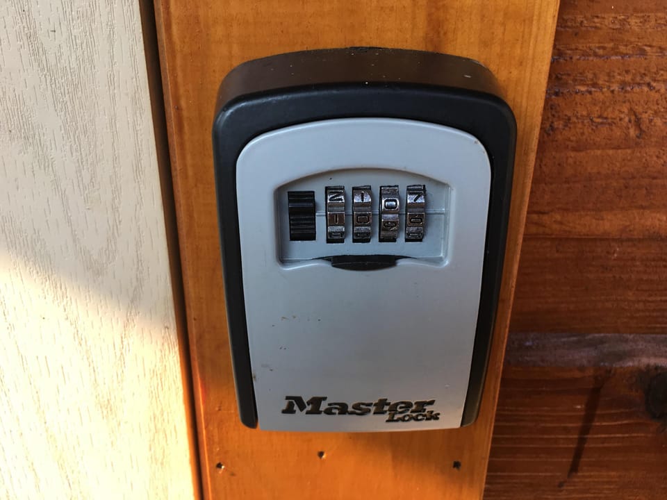 Lock box for easy after checkin time access!