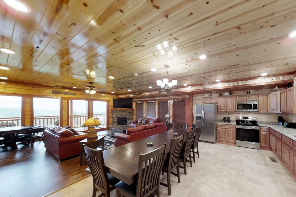 With 24 guests, The Blissful Bear will not disappoint! Spacious living, dining, and kitchen area!