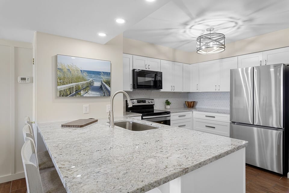 24-Shoreline-Villas-9-Kitchen