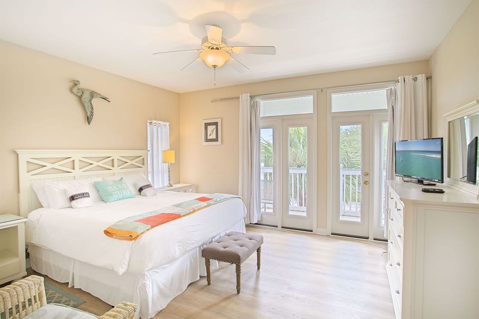 Lemon Fish Primary Bedroom