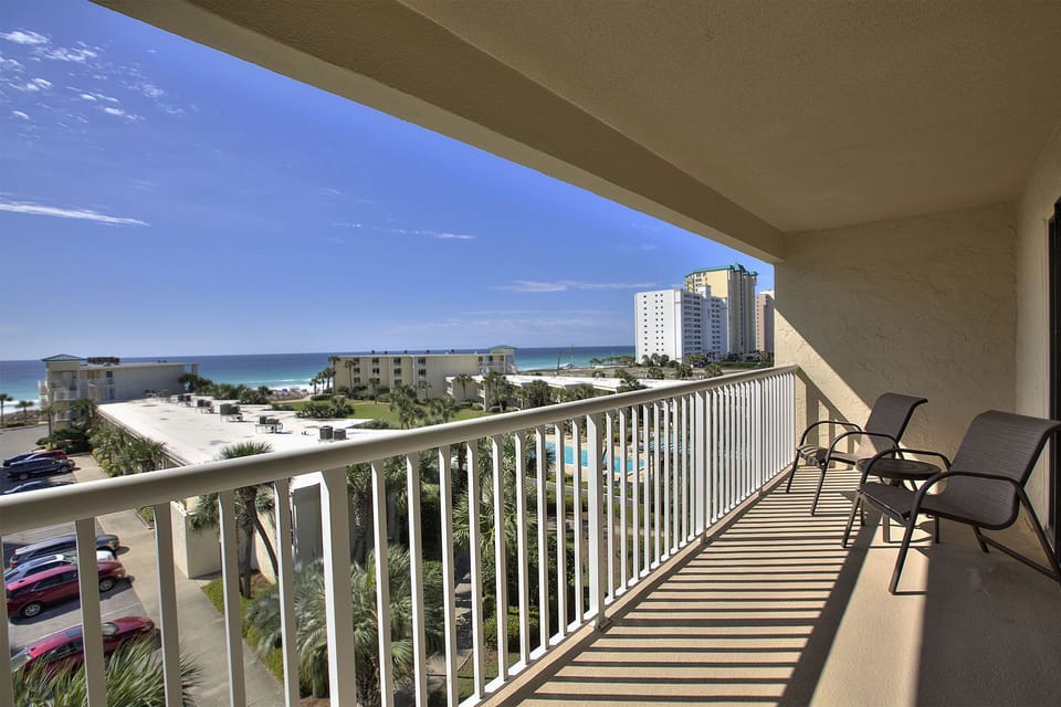 Silver-Dunes-40-Balcony-alt