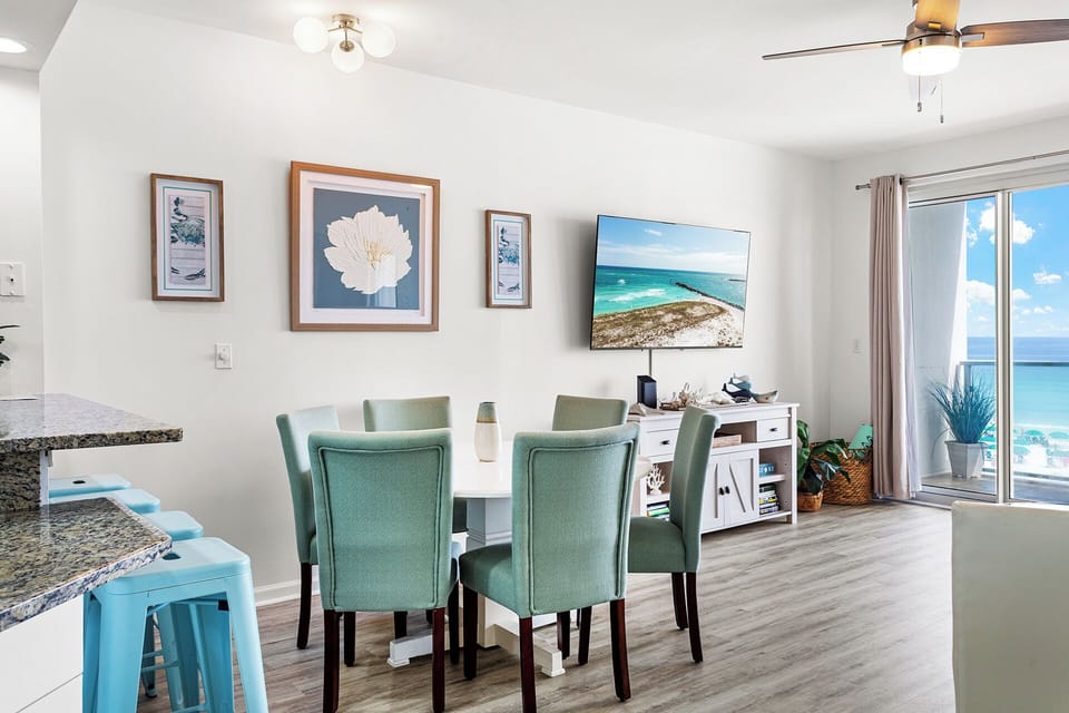 Sterling Sands 312 Dining