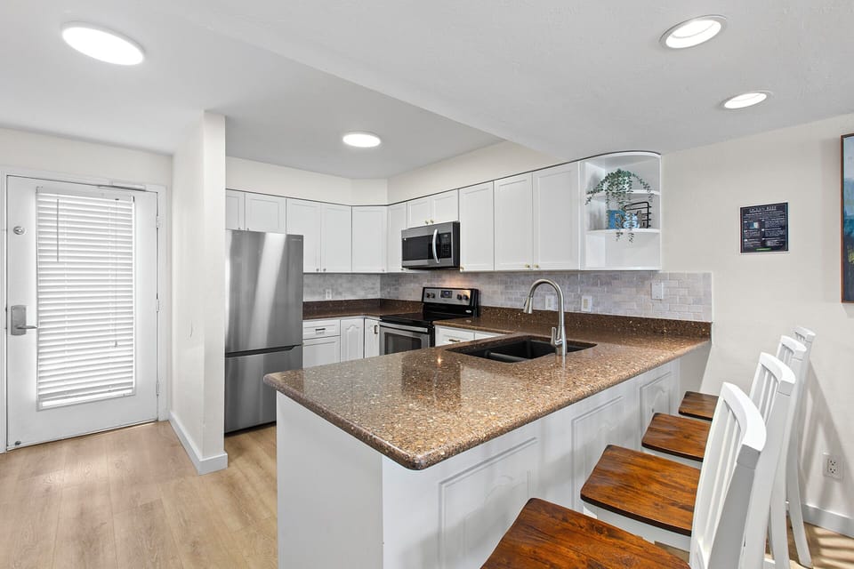 Costa Del Sol A8 Kitchen