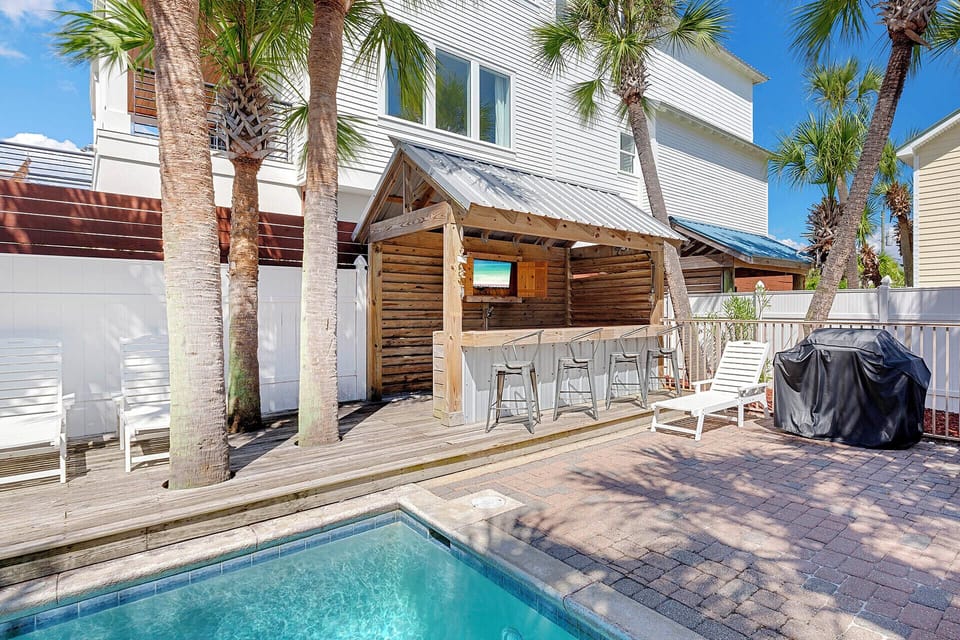 Shell Shack Pool Alt