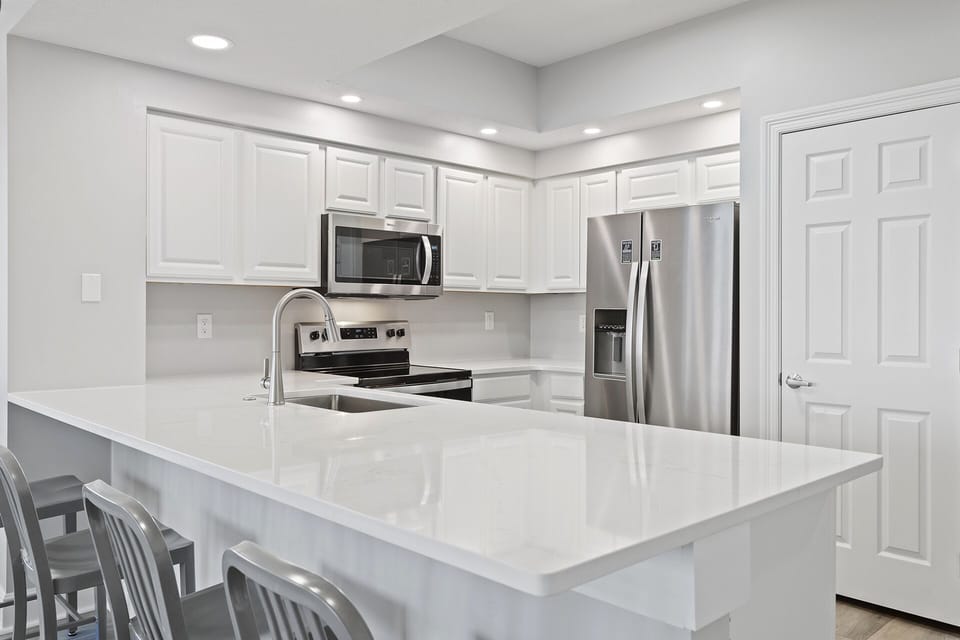 24-Ariel-Dunes-II-1410-Kitchen