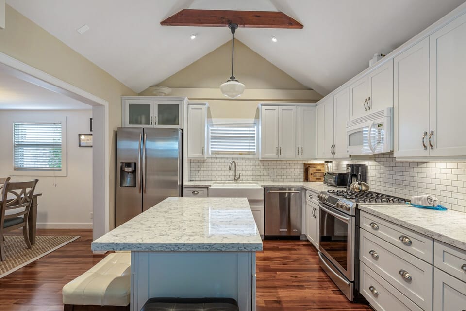 Plenty of room for entertaining!