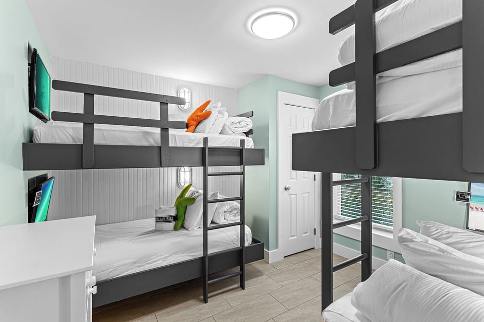 Beach Baby Guest Bedroom 3