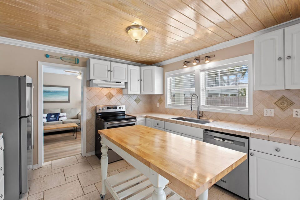 Always Summer Kitchen