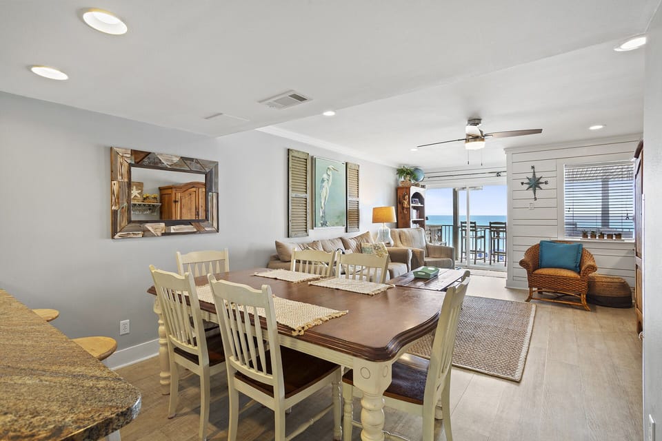 24-Costa-Del-Sol-B8-Dining