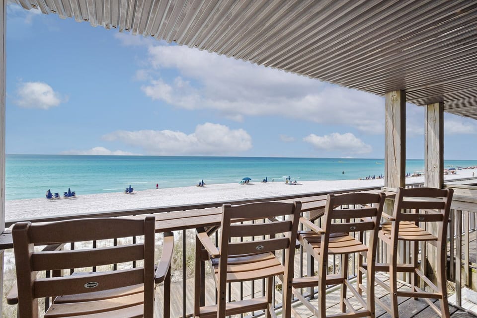 24-Costa-Del-Sol-B8-Main-Balcony