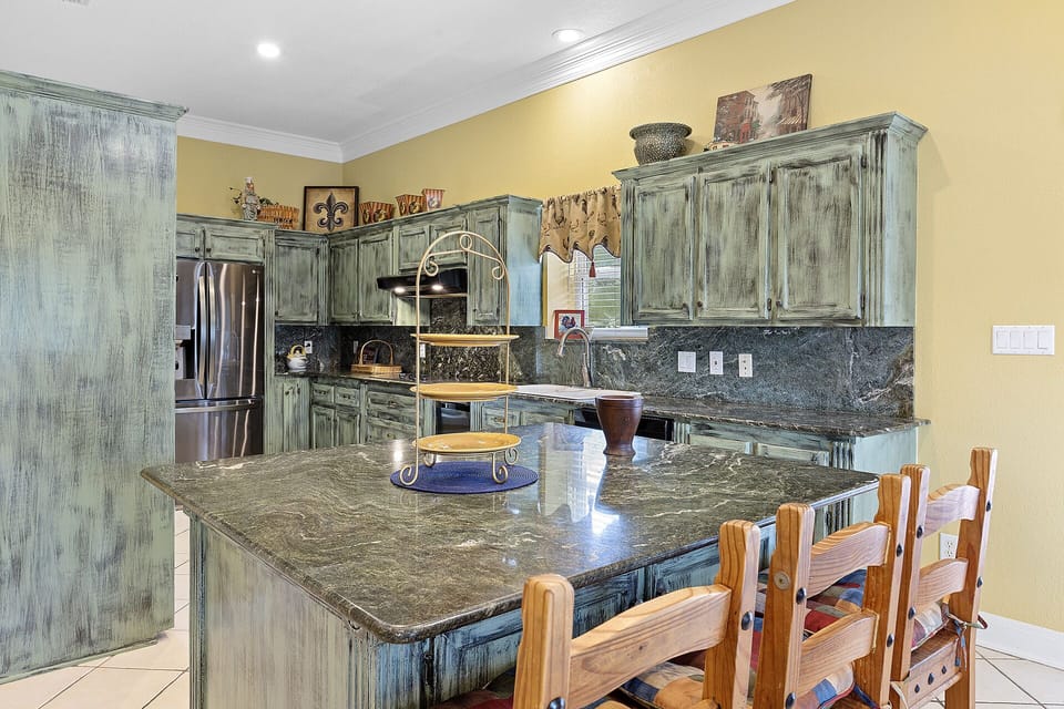 23-Chateau-Louise-Kitchen