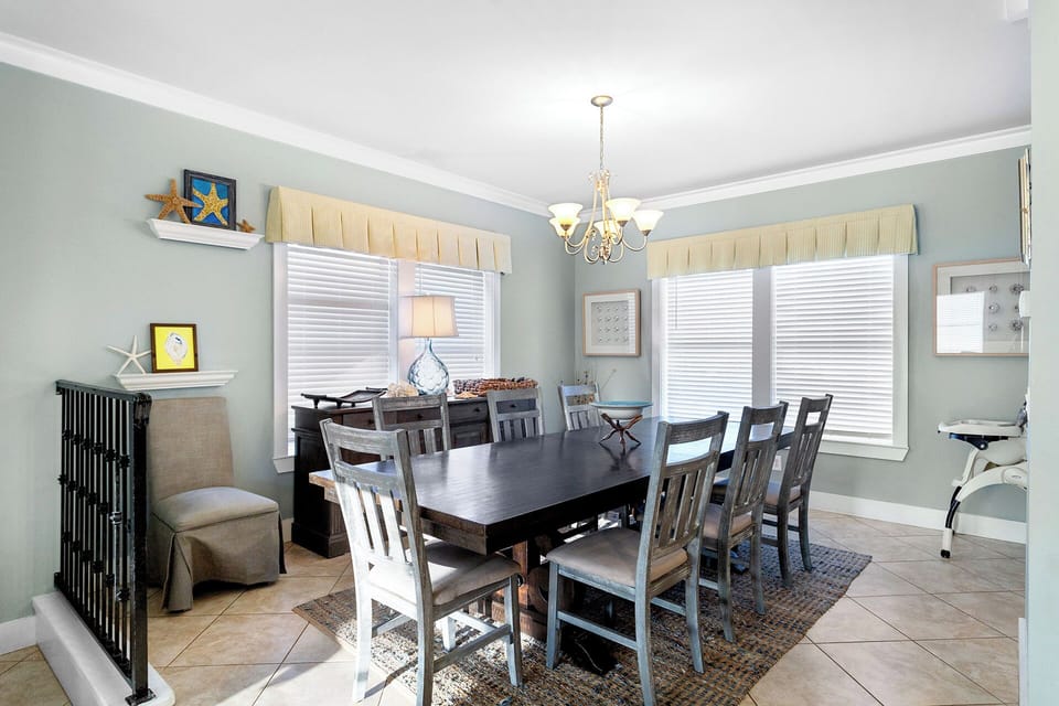Vitamin Sea Dining Room