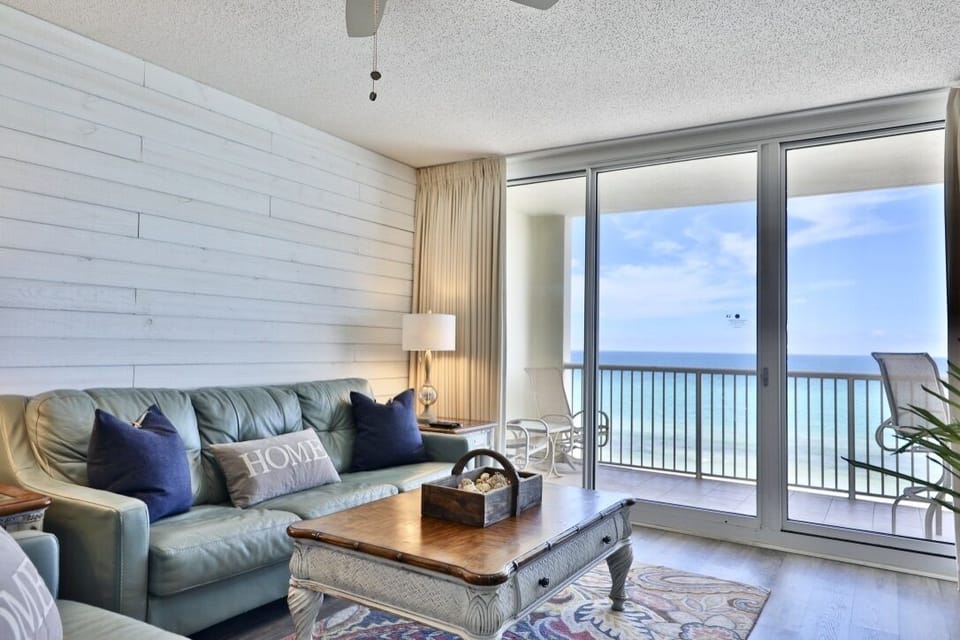 Gulf front living room.