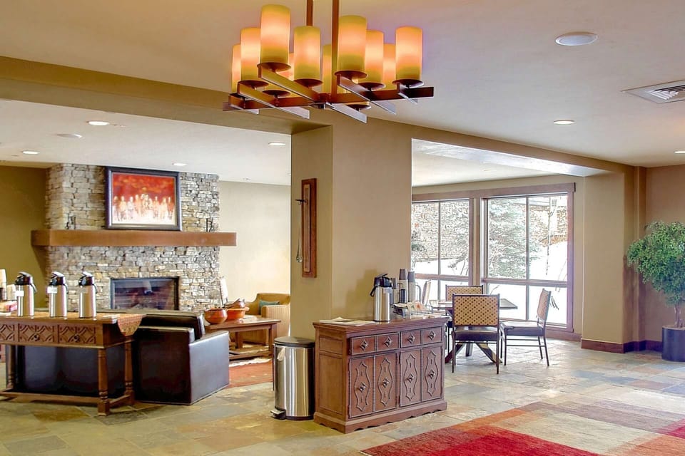Grab a cup of coffee in the community area before heading to the slopes.