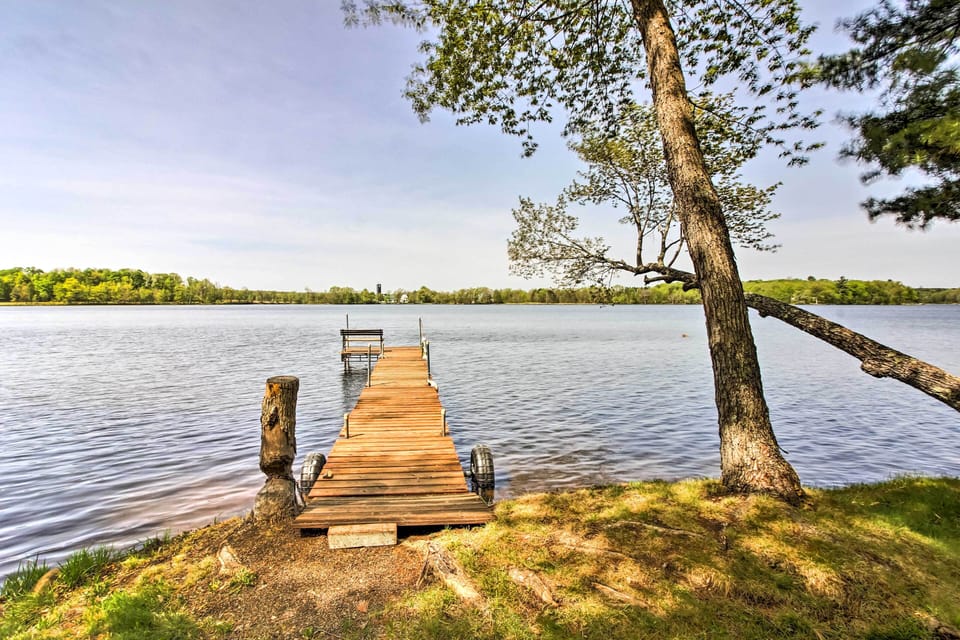 Private Dock (Available Mid April-Mid October) | Largon Lake