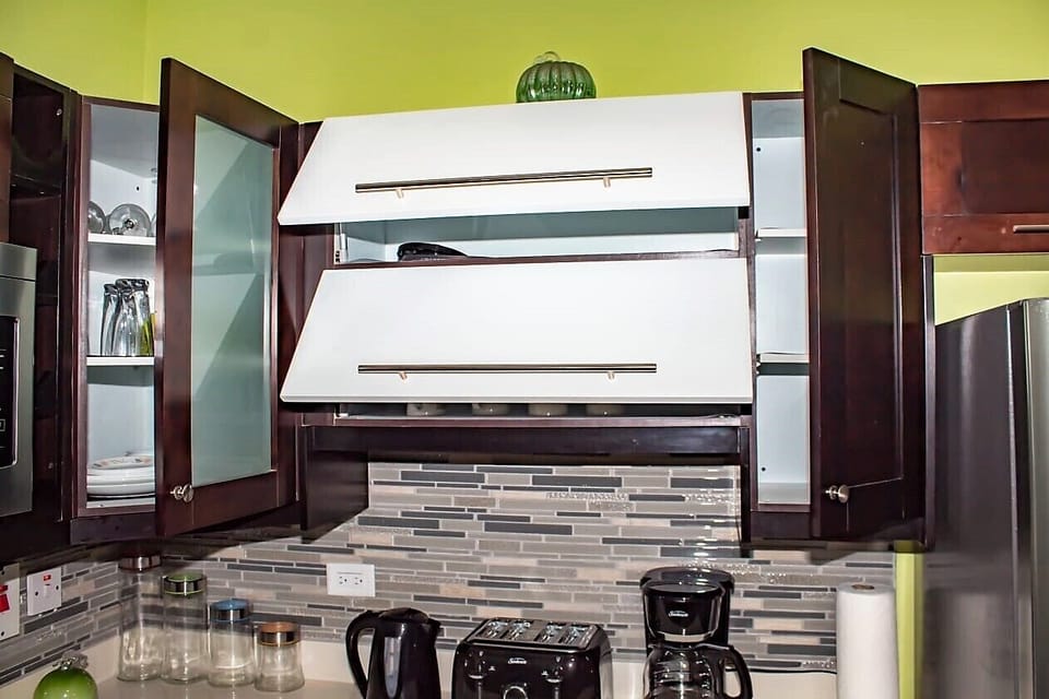 Modern Kitchen Cupboards