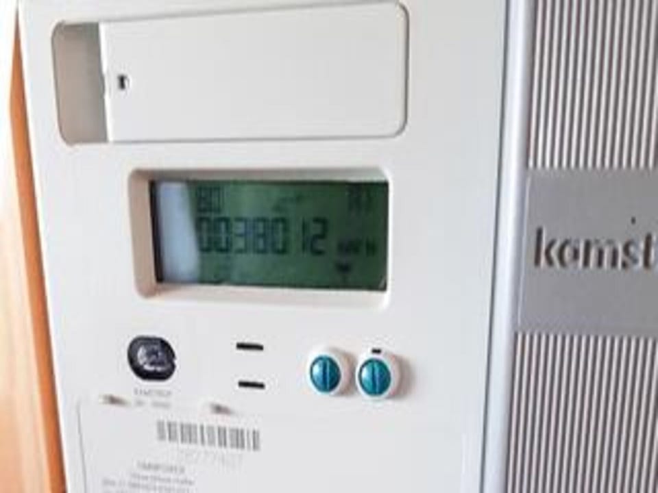Electricity meter cabinet