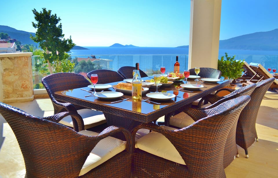 Outside Dining