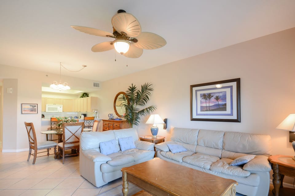 Living and dining area.