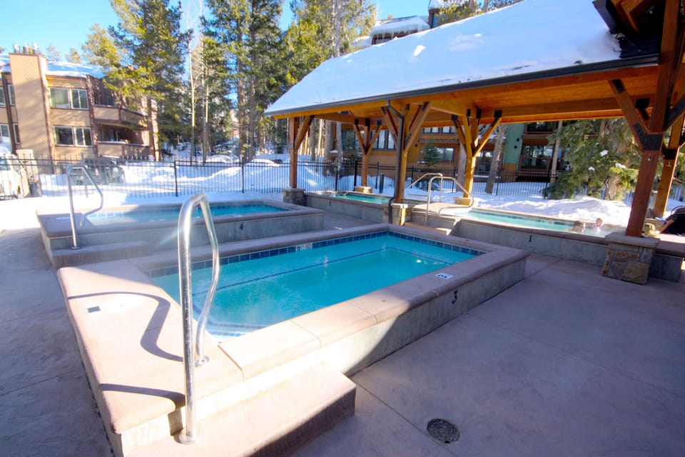 Columbine Hot Tubs