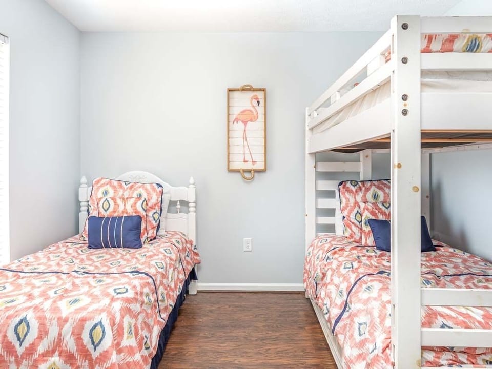 Fourth Bedroom - Twin, Twin Bunks (with Trundle) - Second Level