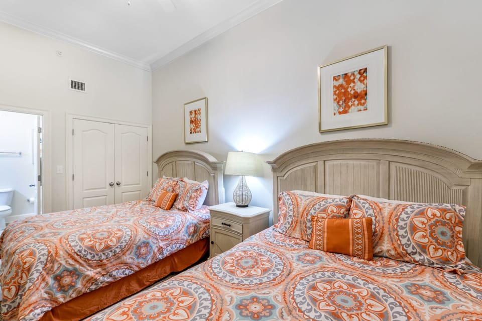Guest Room has 2 Queen Size Beds and Private Full Bath
