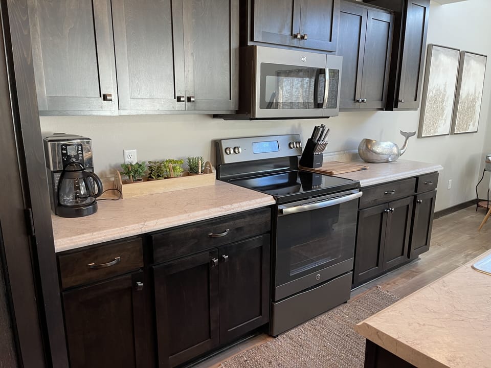Kitchen area......regular coffee maker
