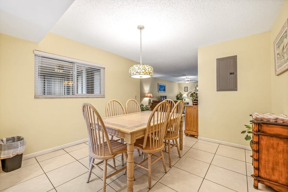The dining room table has room for 6.