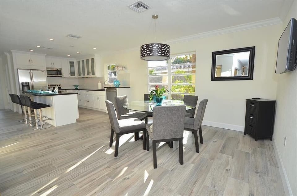 Breathtaking (Fully Equipped) Open Kitchen Offers Counter + Breakfast Table Dining, LED High Def TV & Direct Pool Lounge Access...