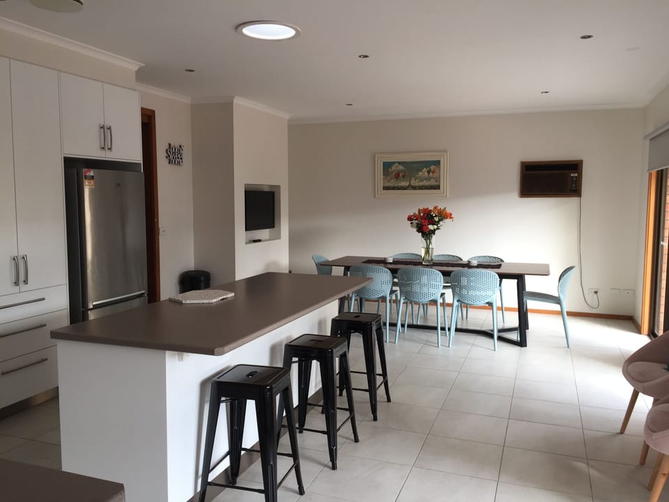 Kitchen Dinning