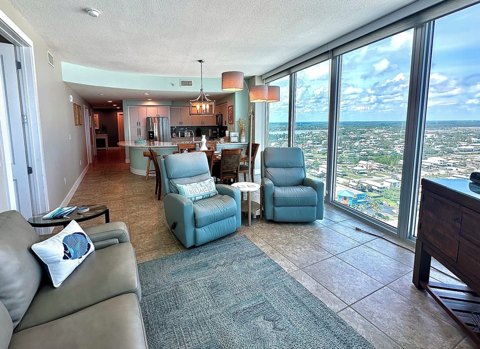 From living room facing kitchen and hall.