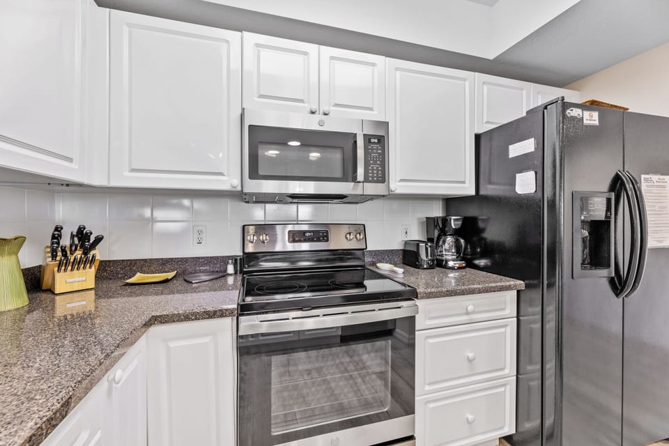 Fully updated kitchen
