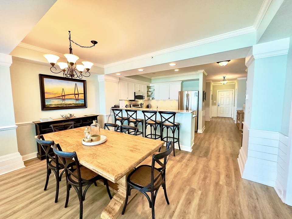 Dining and bar area