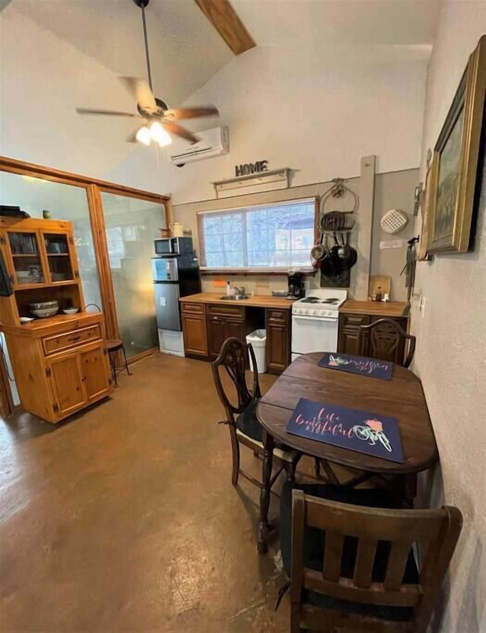 Fcd88fcc 7b90 4faa b054 b9bbf420c675