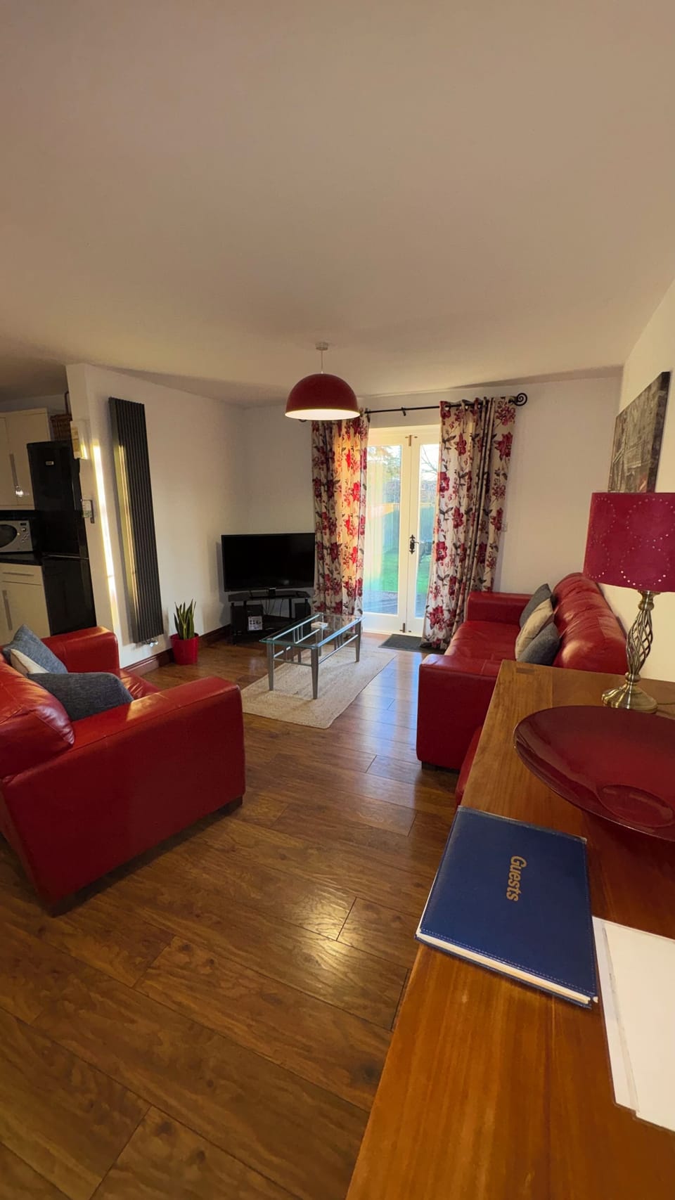 Open plan kitchen/lounge