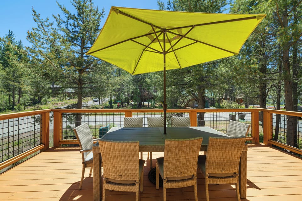 Great outdoor dining on front deck