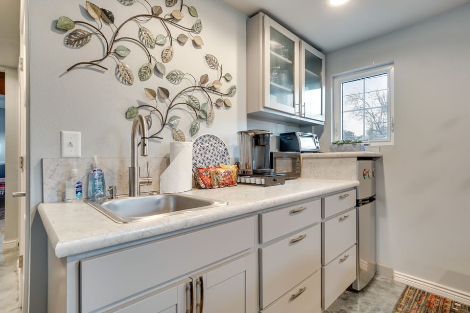 Kitchenette | Mini Fridge | Keurig Coffee Maker | Toaster Oven