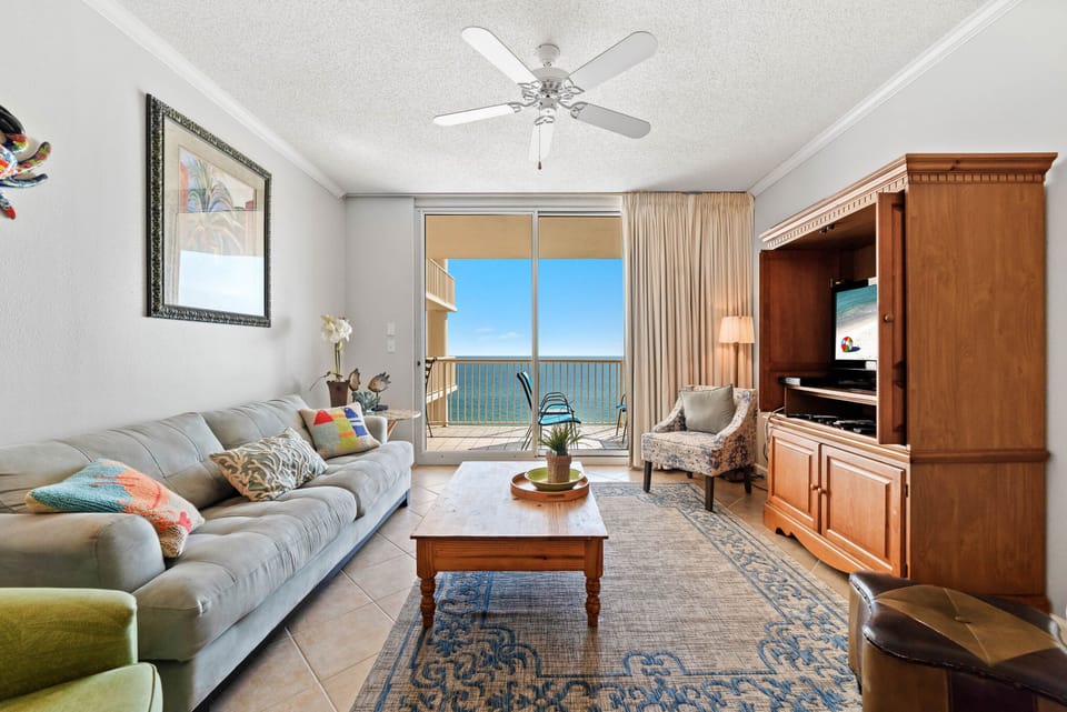 Welcome to Beach Club - Avalon 1204!