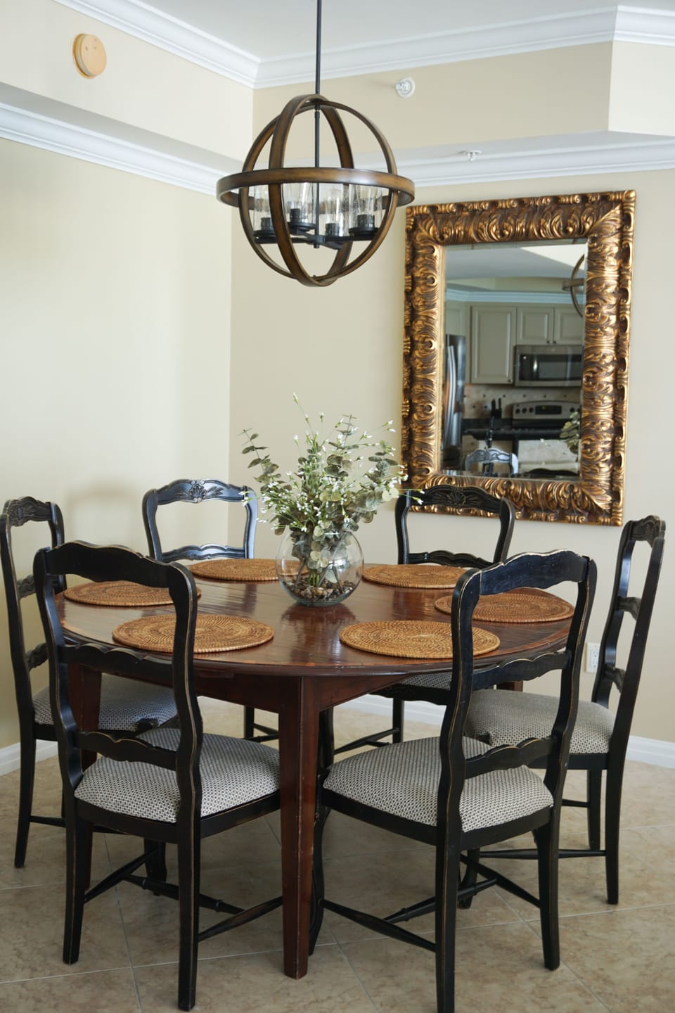 Dining table seats 6 but can expand to seat 8