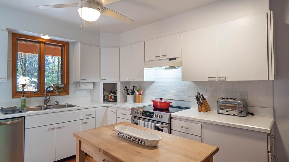 Fully stocked kitchen 