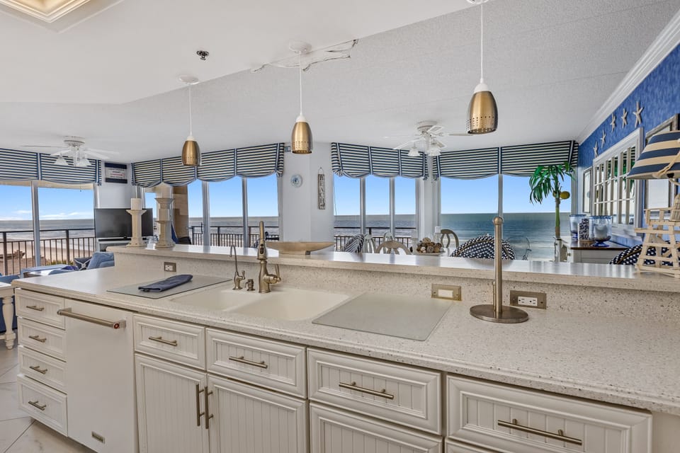 Not only does this condo have a magnificent oceanfront view, it has everything you will need to prepare your favorite meals.