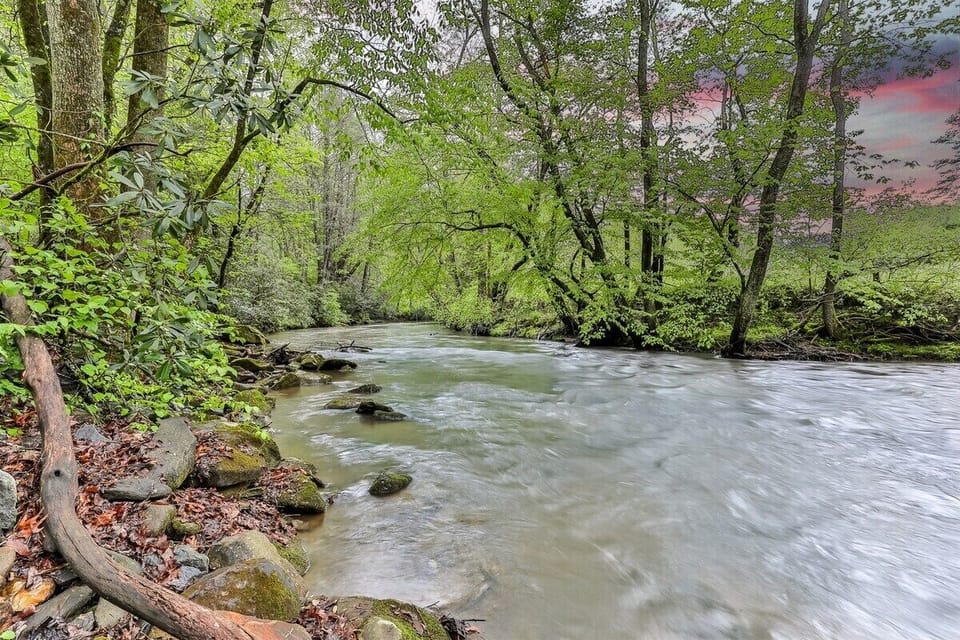 Fightingtown Creek
